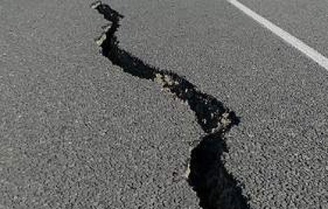 Afla prin SMS cand vine un cutremur!