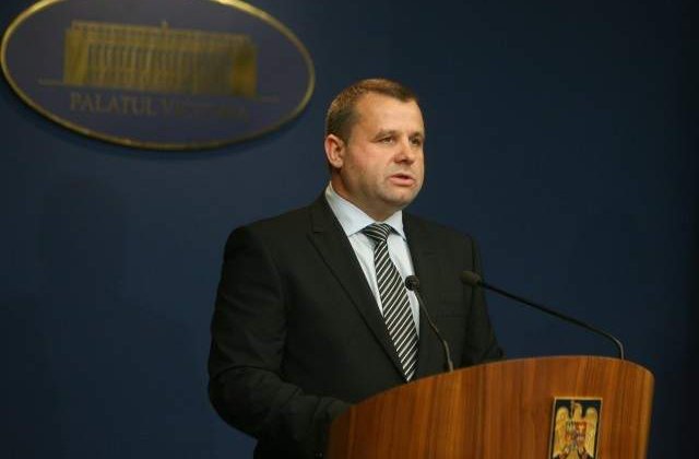 Cercul protestelor: Boc, Botis si sindicalistii