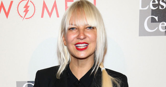 Cantareata Sia a depus actele de divort, dupa doi ani de casnicie