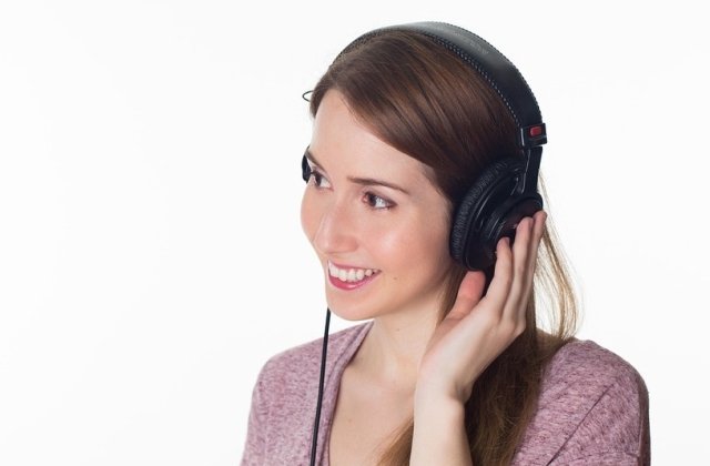 Muzica te ajuta sa devii mai productiv! Cele 5 genuri muzicale pe care sa le asculti