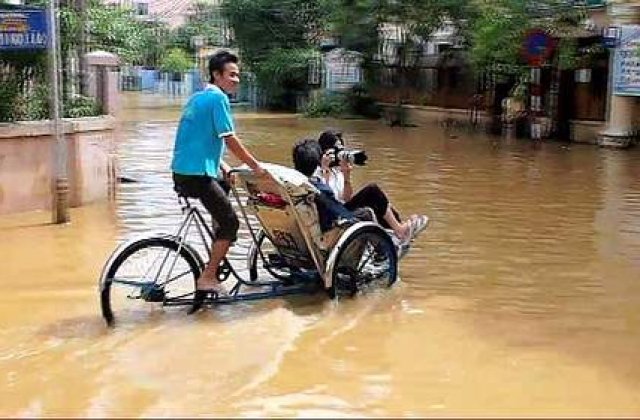 Taifunul Fanapi a devastat sudul Chinei