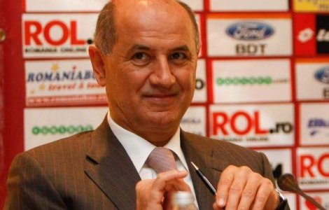 Becali: "Copos e un nenorocit, un tigan de doi lei!"