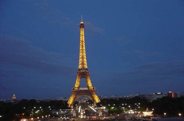 Franta, la un pas de infringement in problema integrarii romilor