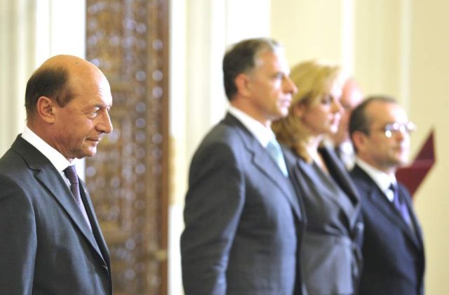 [VIDEO] Ce sampon foloseste Basescu