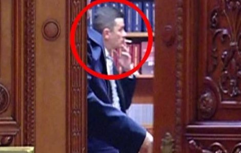  Video  Sorin Grindeanu, explicatii pentru tigara aprinsa