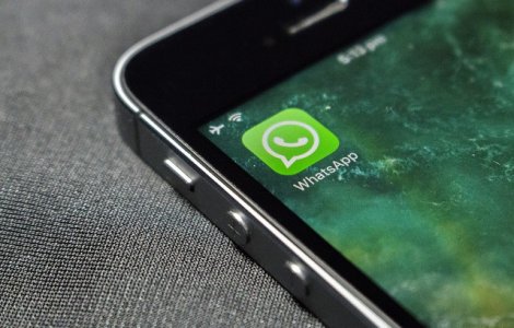 Peste un milion de posesori de smartphone-uri nu mai pot folosi WhatsApp