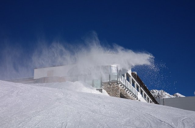 [Update] Cod PORTOCALIU si GALBEN de vant puternic in mai multe judete
