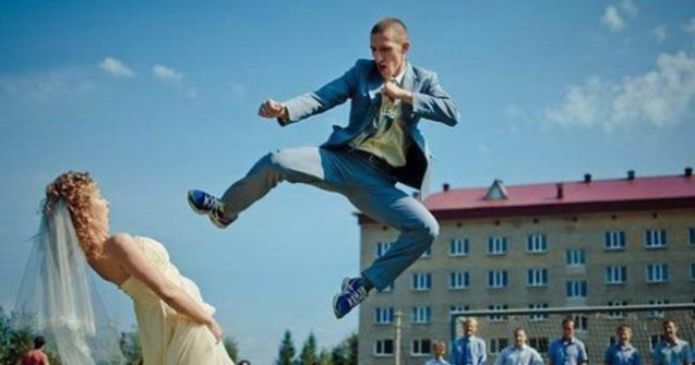  Top  V-ati saturat de pozele clasice de la nunti? Acestea va vor fi pe plac