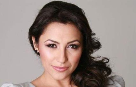 Andra este insarcinata