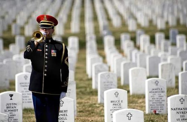 Sinucideri in lant in cadrul armatei americane?