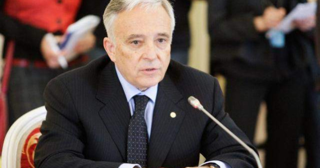 Isarescu: Capcana populismului, drumul spre iad