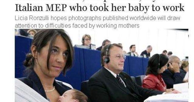  Video  Femeia moderna: Cu bebelusul in PE!