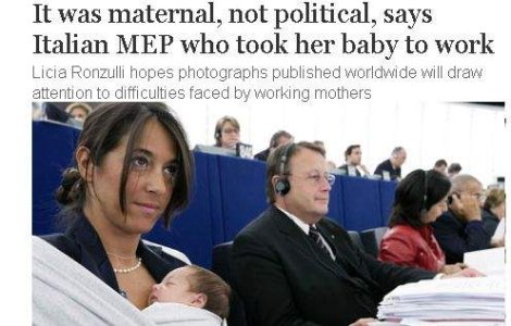  Video  Femeia moderna: Cu bebelusul in PE!