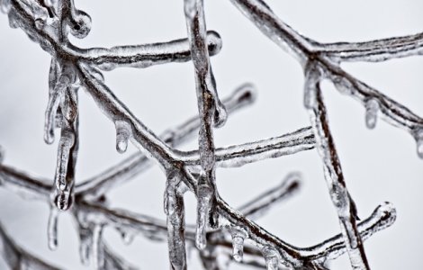 Iarna face ravagii in Europa. Peste 21 de persoane au murit din cauza gerului. Ankara, blocata de ninsori puternice si frig