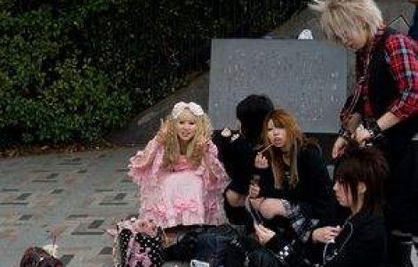 Harajuku, mai tare decat Emo
