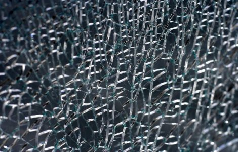 Italia: O romanca, lovita cu masina de carabinier