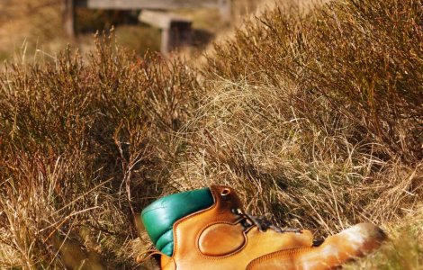 Si-a abandonat copilul, dupa ce l-a tinut in lanturi timp de doua luni