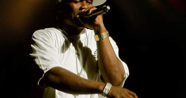 50 Cent si Pitbull canta pentru combaterea cancerului