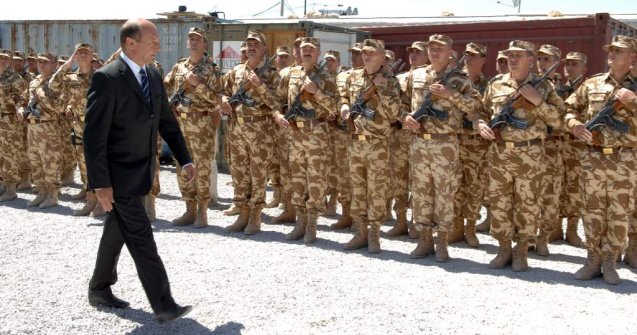 In ce conditii traiesc militarii romani in Afganistan?