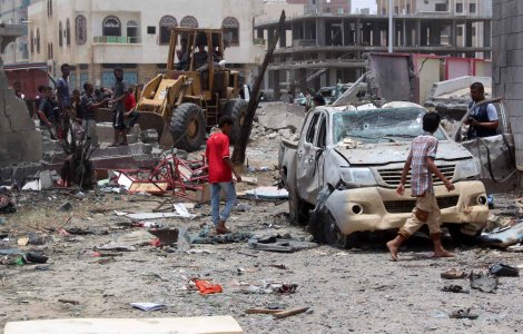 Atentat cu masina-capcana in Egipt: cel putin 10 morti