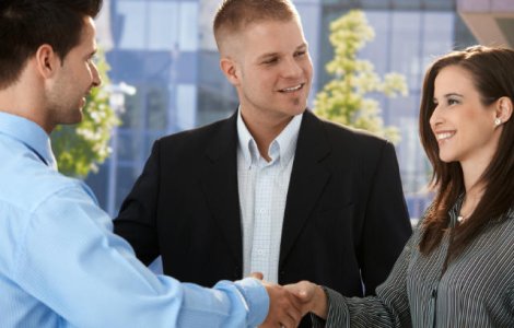 Cum sa faci o impresie buna mereu. Principiile cu efecte dovedite pe care oricine trebuie sa le stie