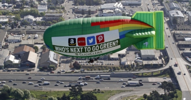 Raport Greenpeace: Amazon foloseste mai putin energia regenerabila decat Apple si Google