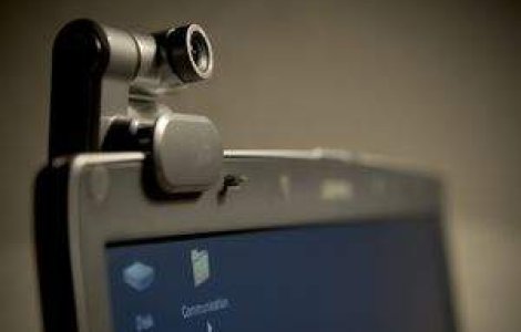 Intel si Yahoo! anunta ca vor face posibil internetul pe TV