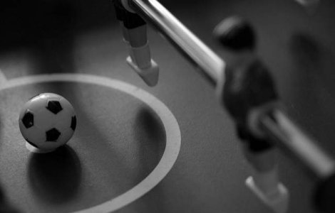  Top  Cei mai mediatizati fotbalisti romani