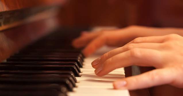 Pianistul Matei Rogoz: In zilele noastre muzica s-a pierdut