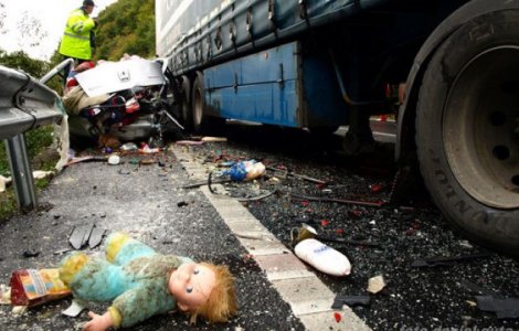 Vaslui: Sofer cautat de politisti