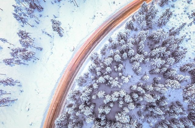 Cum se vede iarna de la inaltime! Cele mai bune fotografii realizate cu drona