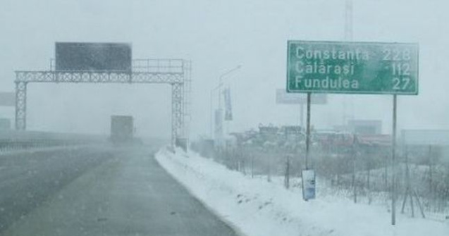 Circulatie ingreunata din cauza viscolului pe autostrazile A2 si A3