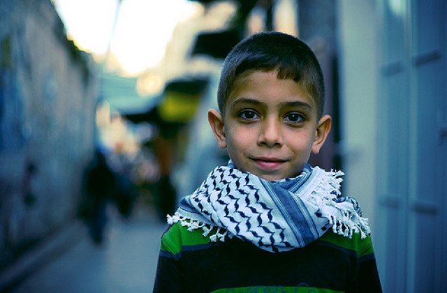 Israelul a condamnat un copil palestinian la inchisoare