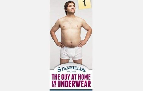 "Mark, Barbatul in chiloti" lupta pentru cancerul testicular pe Facebook