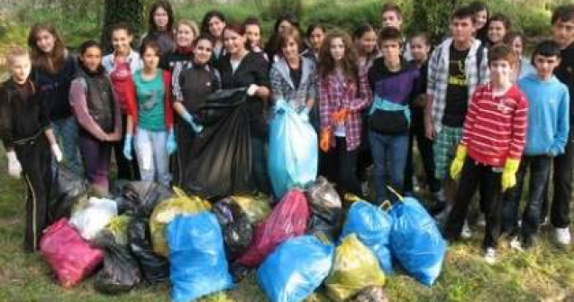 "Let&#39;s Do It, Romania!" premianta Romanian PR Award