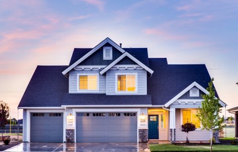  Video  O mama a construit singura o casa, uitandu-se la tutoriale pe YouTube