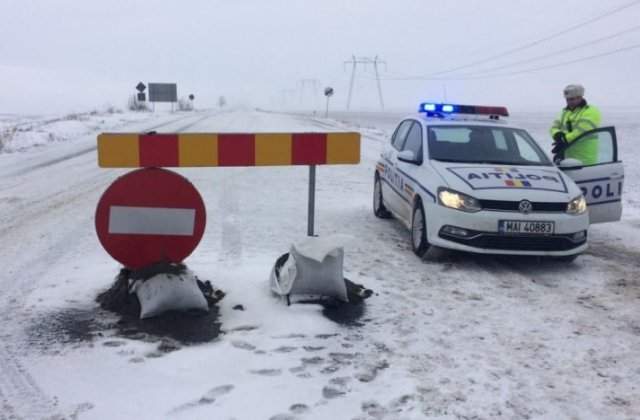 Trafic reluat pe Autostrada A4, A2 ramane inchisa. Situatia actualizata a drumurilor afectate de viscol