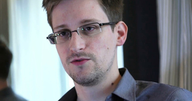Rezidenta lui Snowden extinsa cu "cativa ani" de Rusia