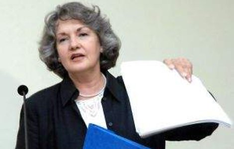 Pinalti, in offside: Mona Musca nu va candida la alegerile parlamentare