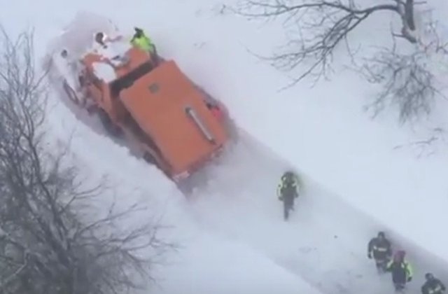 Trei romani se afla printre persoanele disparute in urma avalansei din Italia