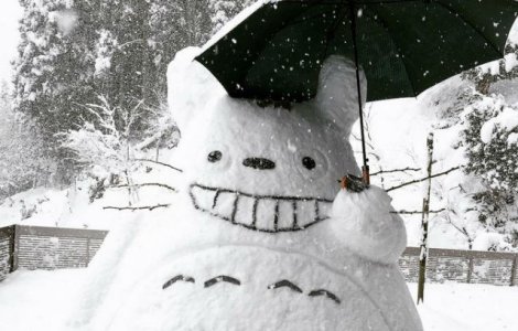 Impresionant. Cum arata oamenii de zapada in Japonia