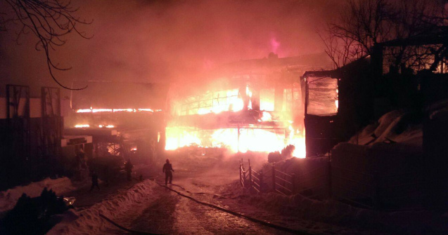 Incendiu in clubul Bamboo din Bucuresti. 40 de tineri raniti