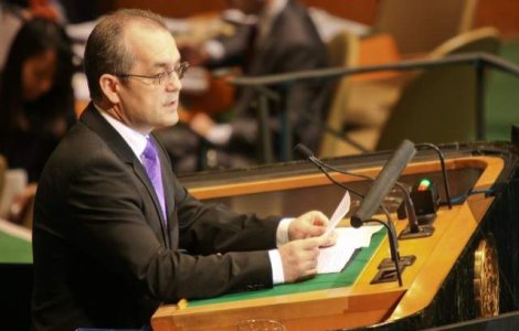 Decizia coalitiei: Guvernul isi va asuma raspunderea pe Legea Educatiei