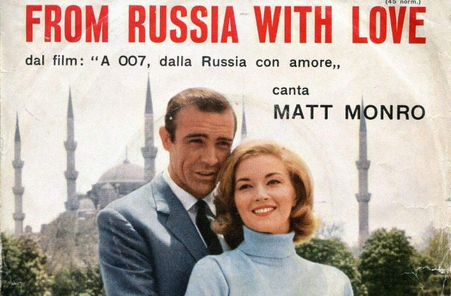 Spionii "se inspira" din James Bond