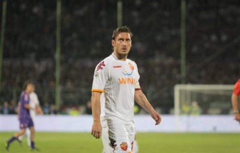 Totti a castigat trofeul "Golden Foot"