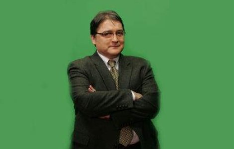 Emil Hurezeanu a renuntat la presedintia Realitatea-Catavencu