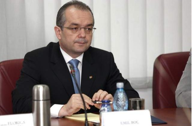 Guvernul isi asuma raspunderea pentru Legea Educatiei