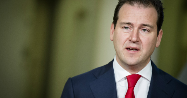 Olanda nu va permite Marii Britanii sa devina un paradis fiscal