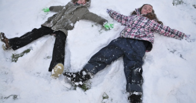 Nota 4 la purtare pentru doi elevi olimpici care au sarit in zapada