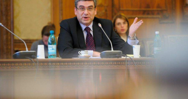 Baconschi: "PDL da semne de viata"